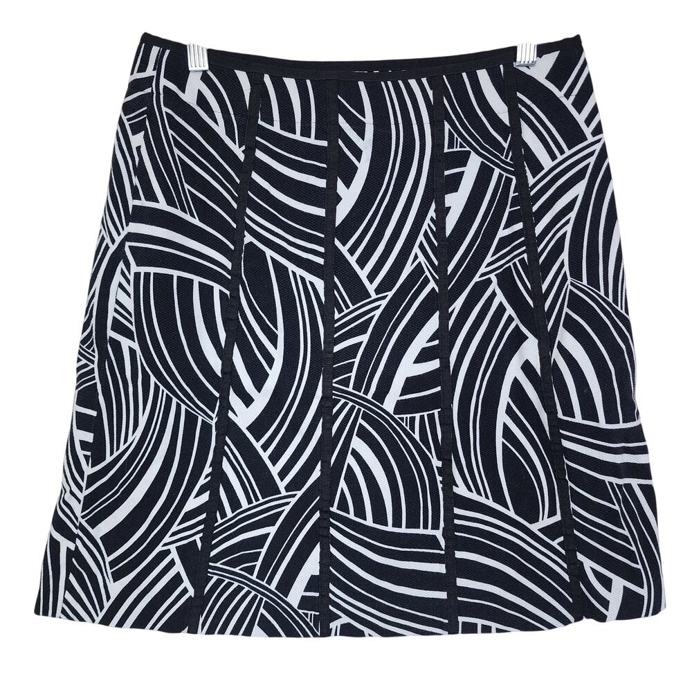 Black & White Size 8 Midi Skirt